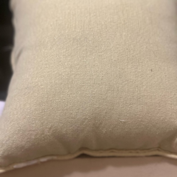 Beaded Bird Accent Pillow - Cream with Gold Beading, perfect for Easter/spring - Picture 2 of 3